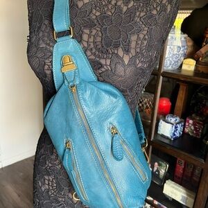 SUNDANCE-Blue Leather Crossbody Bag
